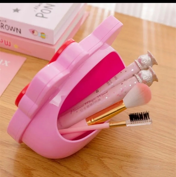 Hello Kitty Mirror w Brush Holder - Picture 3 of 13